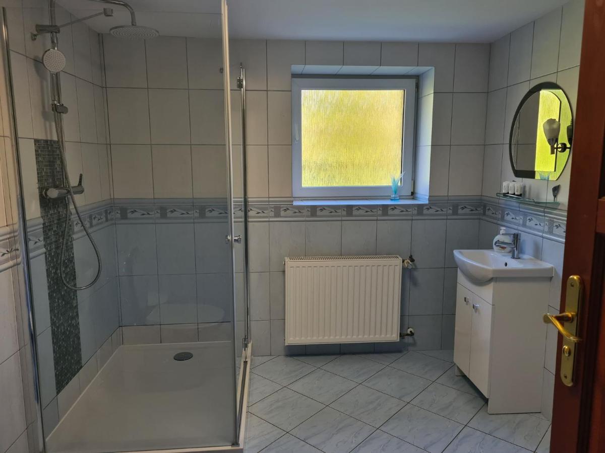 Apartament Pod Wieza Sky Walk Swieradow-Zdroj Luaran gambar